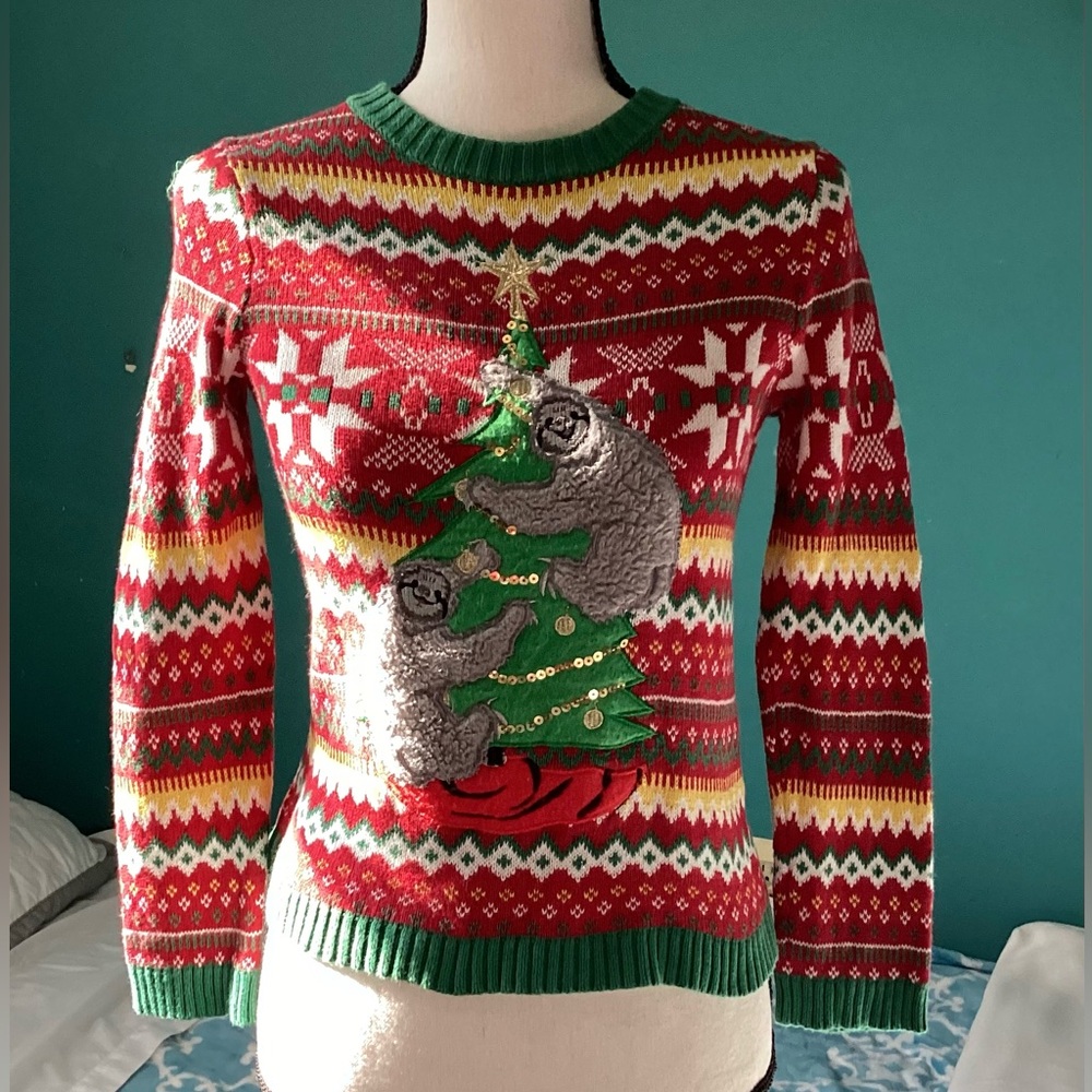 Blizzard Bay Christmas cotton sweater. Kids 8-10